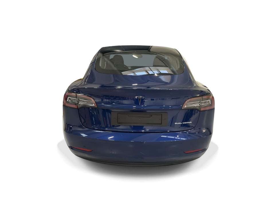 Tesla Model 3 Long Range AWD 4d