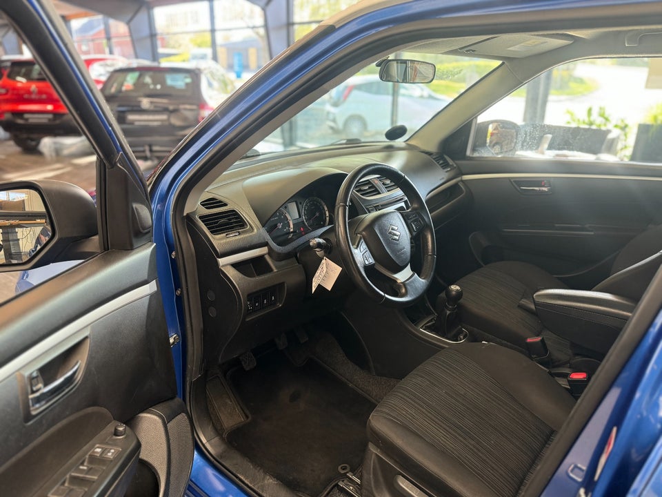 Suzuki Swift 1,2 Dualjet Action 5d