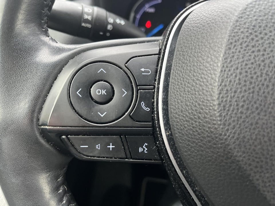 Toyota RAV4 2,5 Hybrid H3 Style MDS 5d