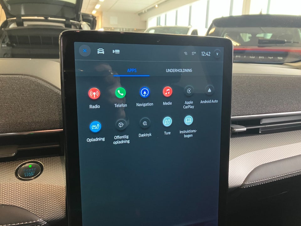 Ford Mustang Mach-E 70 Standard Range 5d