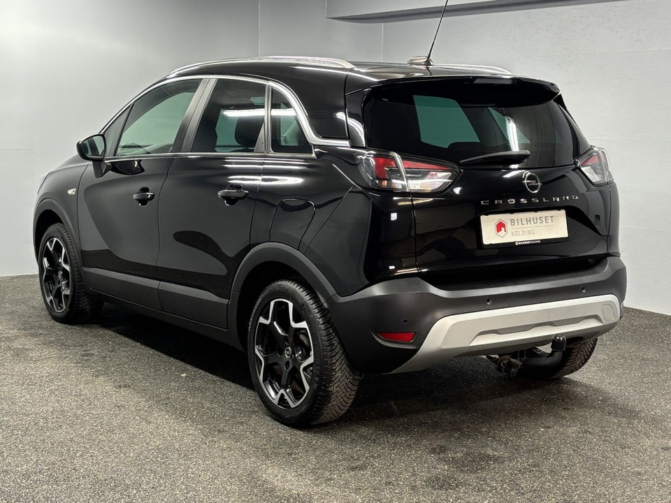 Opel Crossland 1,2 T 110 Sport 5d