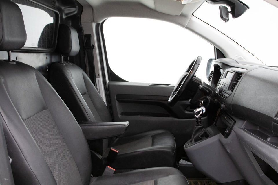 Peugeot Expert 2,0 BlueHDi 150 L2 Premium Van