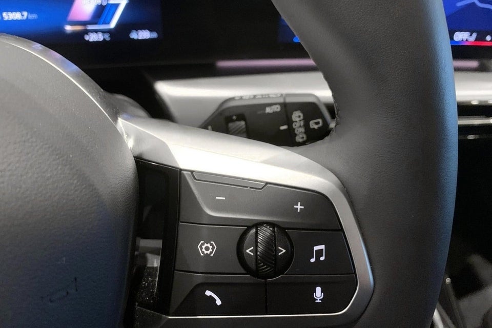 BMW iX1 eDrive20 M-Sport Pro 5d