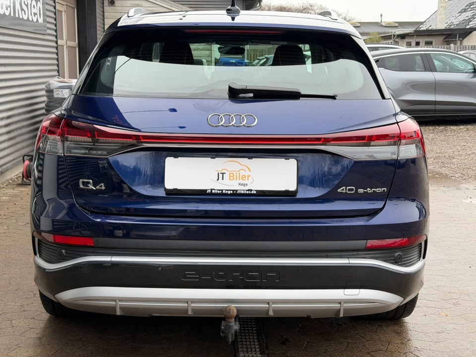 Audi Q4 e-tron 40 S-line 5d