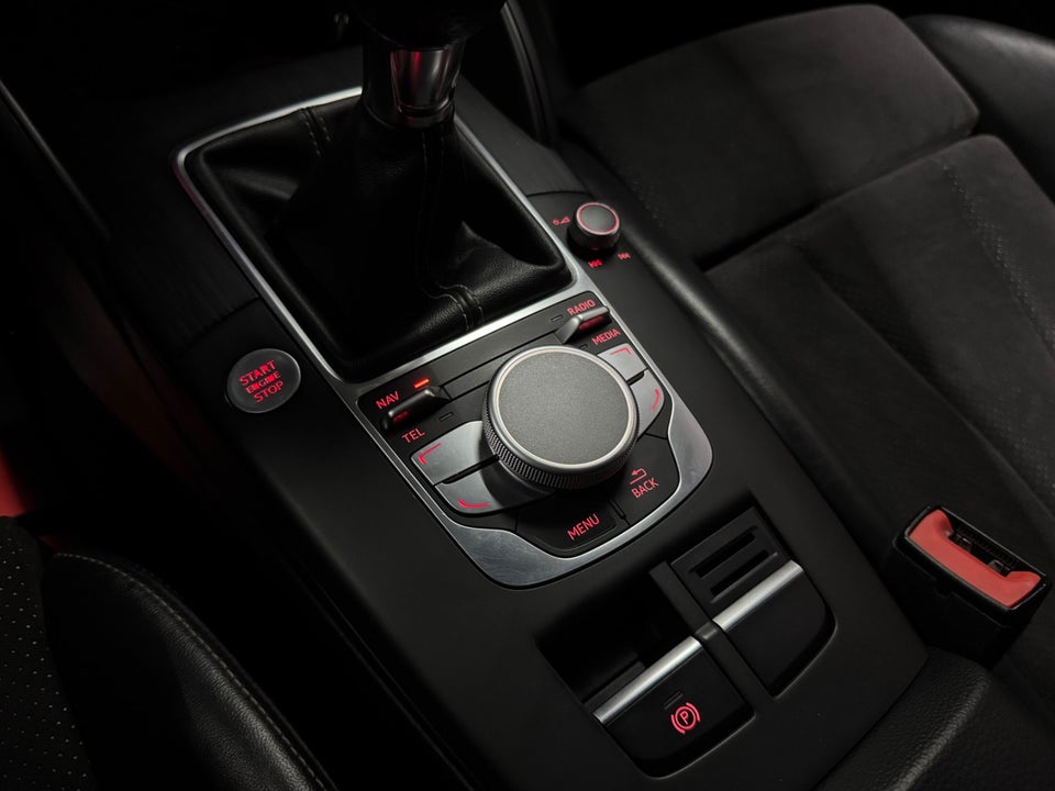 Audi A3 2,0 TDi 150 S-line 4d