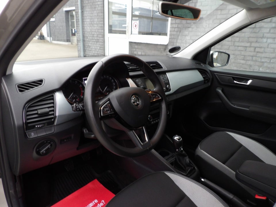 Skoda Fabia 1,2 TSi 110 Ambition 5d