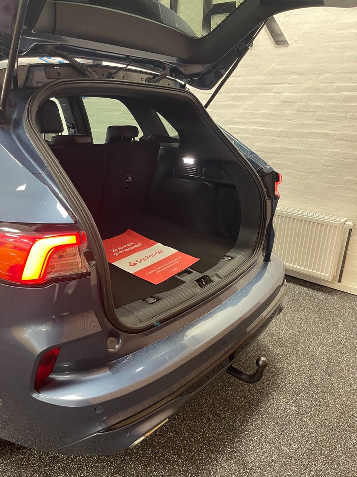 Ford Kuga 2,5 PHEV ST-Line X CVT 5d