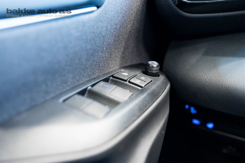 Mazda 2 1,5 Hybrid Pure+ CVT 5d