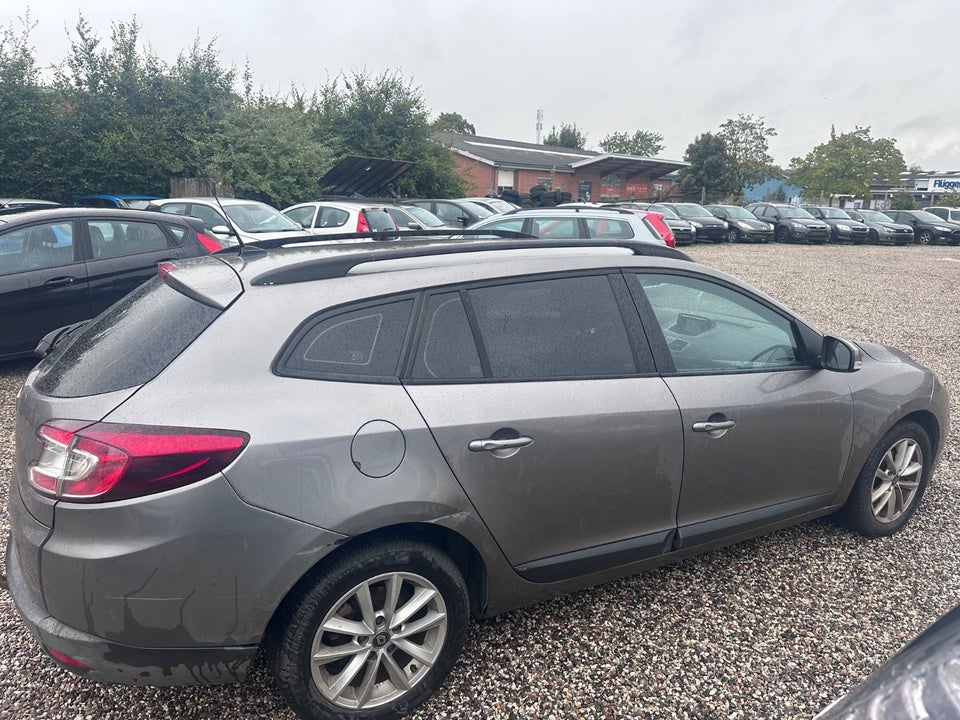 Renault Megane III 1,5 dCi 110 Dynamique 5d