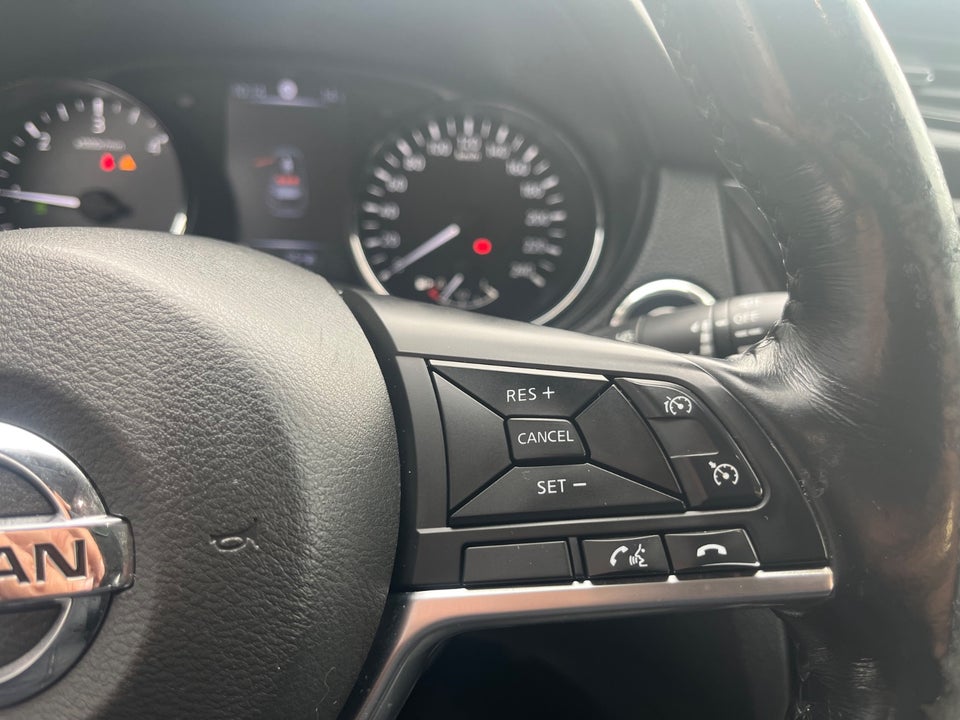 Nissan X-Trail 2,0 dCi 177 Tekna X-tr. 4WD 5d