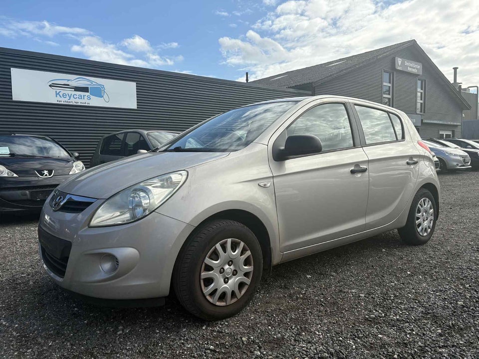 Hyundai i20 1,25 Classic 5d