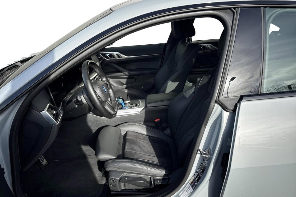 BMW i4 eDrive40 Fully Charged M-Sport 5d