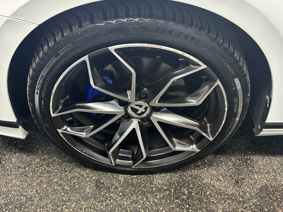 VW Passat 1,4 GTE DSG 4d