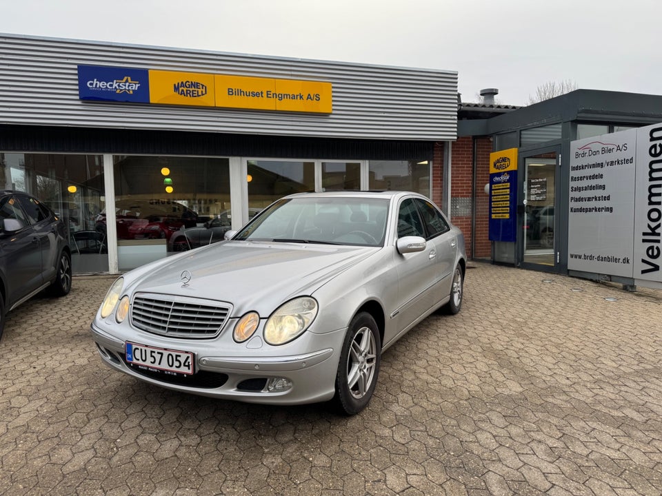 Mercedes E240 2,6 Elegance aut. 4d