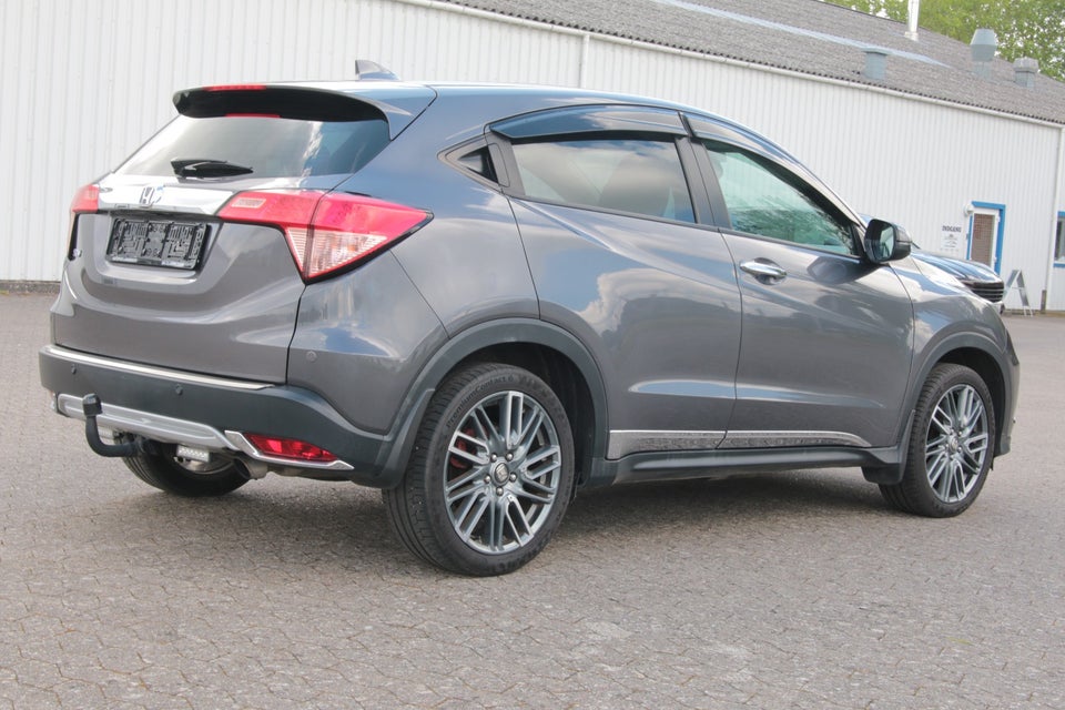 Honda HR-V 1,5 i-VTEC Elegance 5d