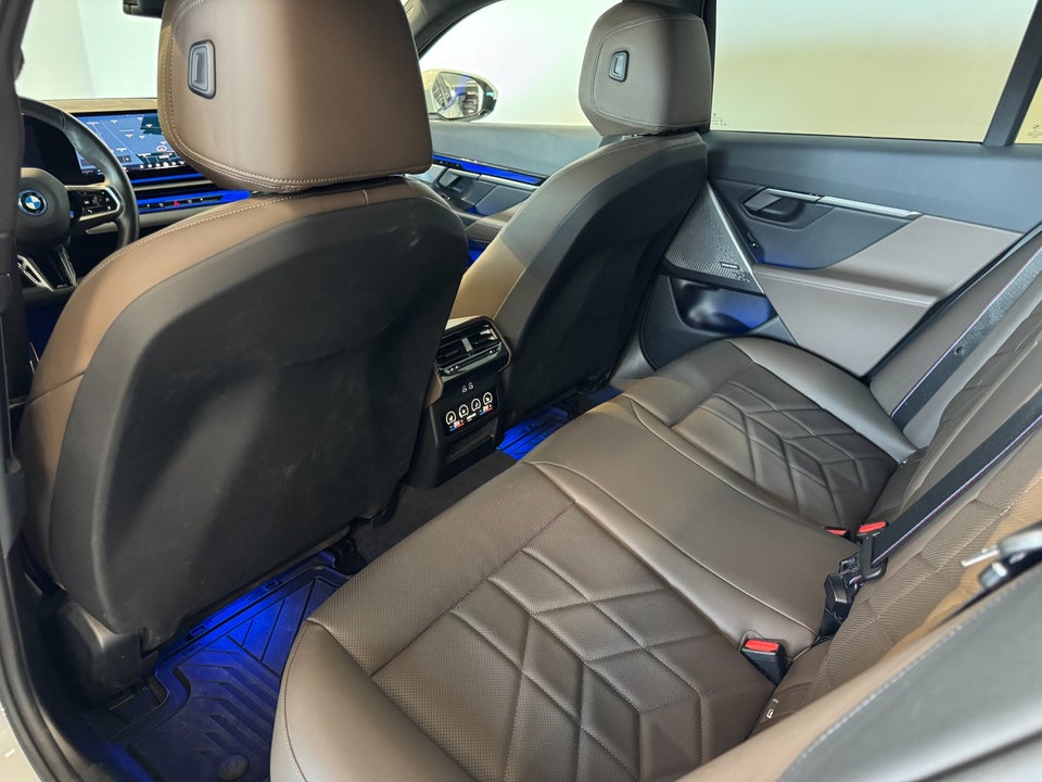 BMW i5 eDrive40 M-Sport Pro 4d