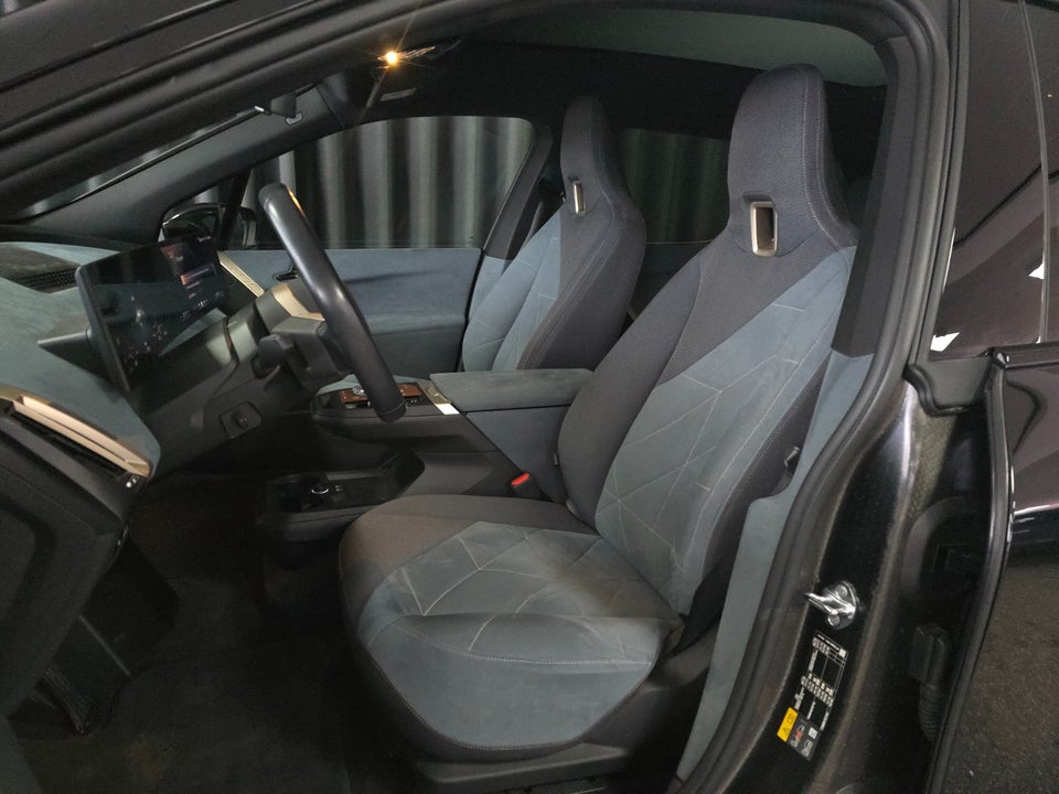 BMW iX xDrive50 Supercharged 5d