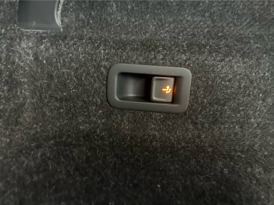 Skoda Enyaq 60 iV Plus 5d