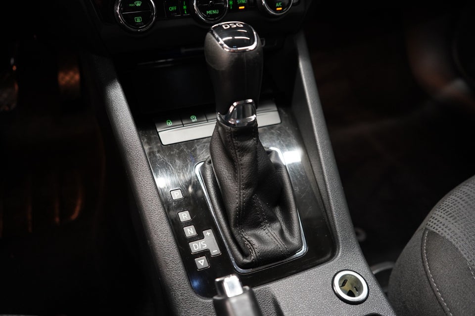 Skoda Octavia 2,0 TDi 150 Ambition Combi DSG 5d