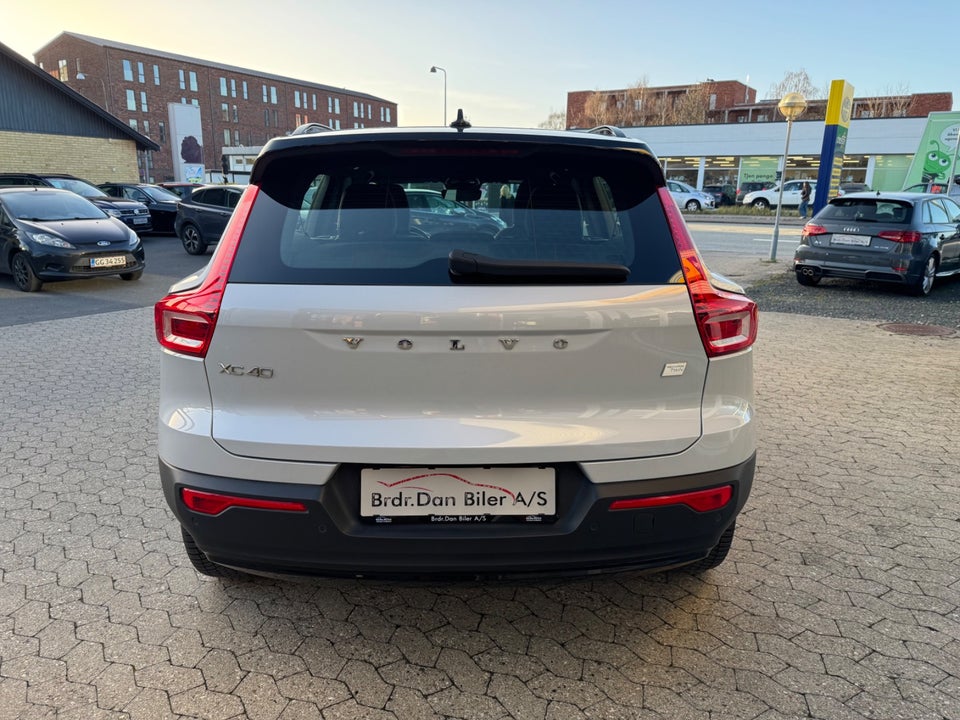 Volvo XC40 P8 ReCharge Twin Pro 5d