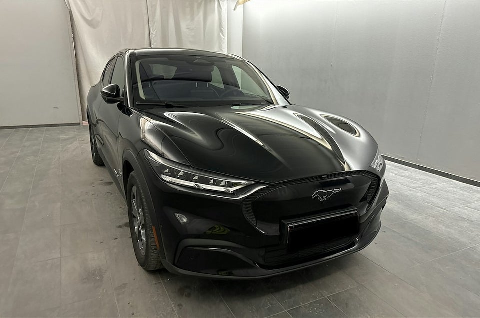 Ford Mustang Mach-E 75 Standard Range 5d