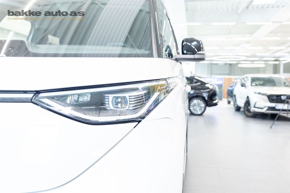 VW ID.Buzz 77 Pro SWB 5d