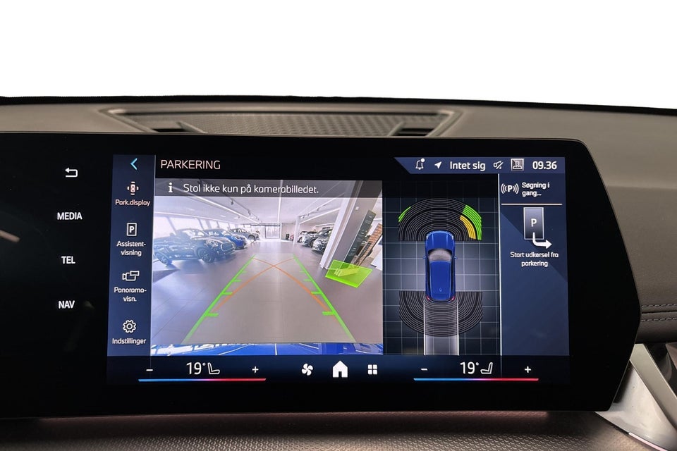 BMW iX1 eDrive20 M-Sport 5d