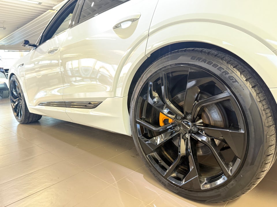 Audi e-tron 50 S-line quattro 5d