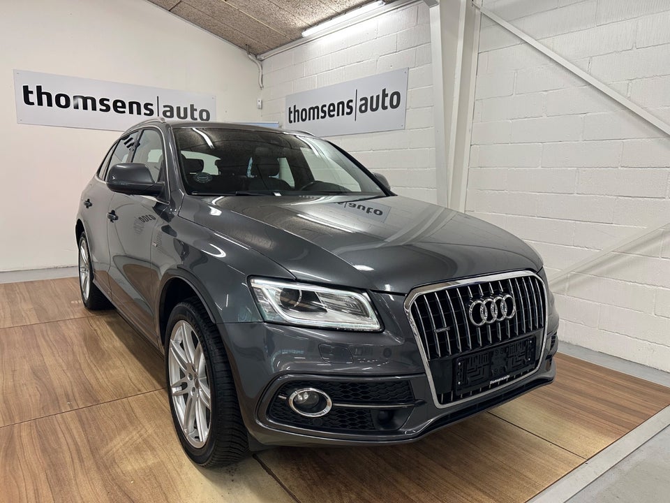Audi Q5 2,0 TDi 177 S-line quattro S-tr. 5d