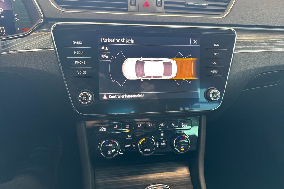 Skoda Superb 1,4 TSi iV Plus DSG 5d