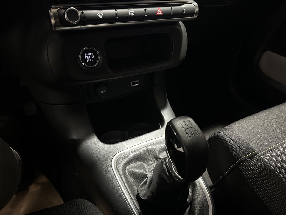 Citroën C3 1,2 PureTech 83 Attraction Van 5d