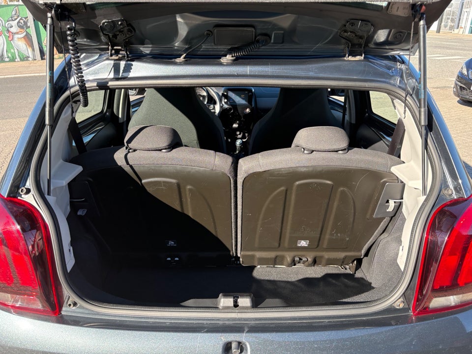 Peugeot 108 1,0 e-VTi 72 Allure+ 5d