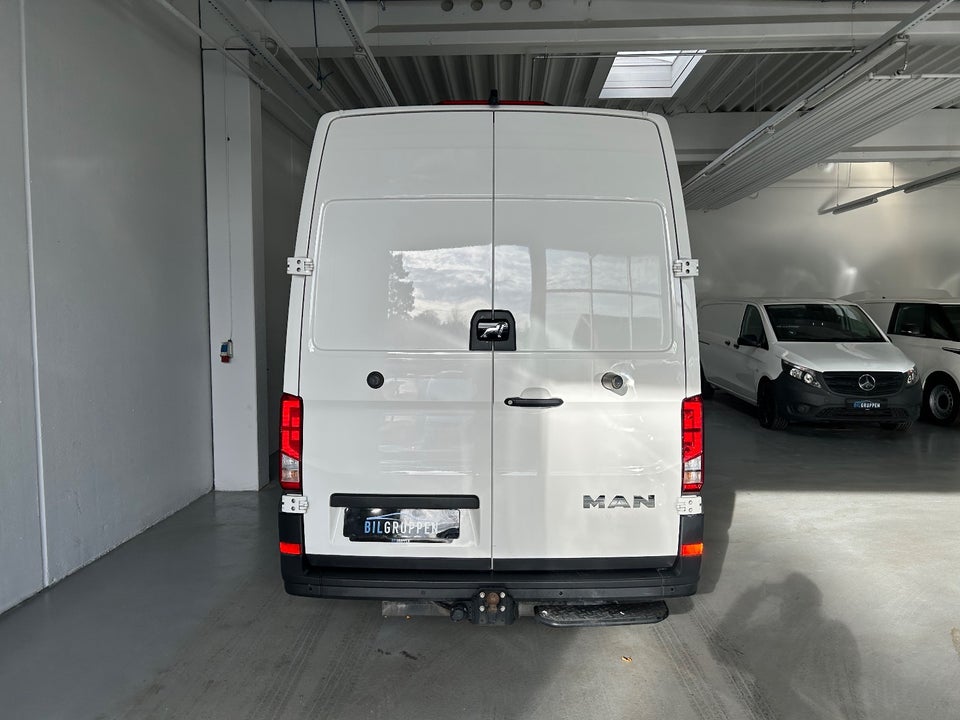 MAN TGE 2,0 3.180 Kassevogn L3H2 aut. FWD