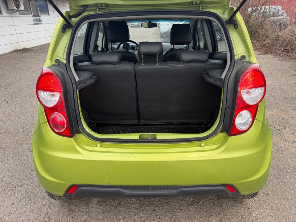 Chevrolet Spark 1,0 LT 5d