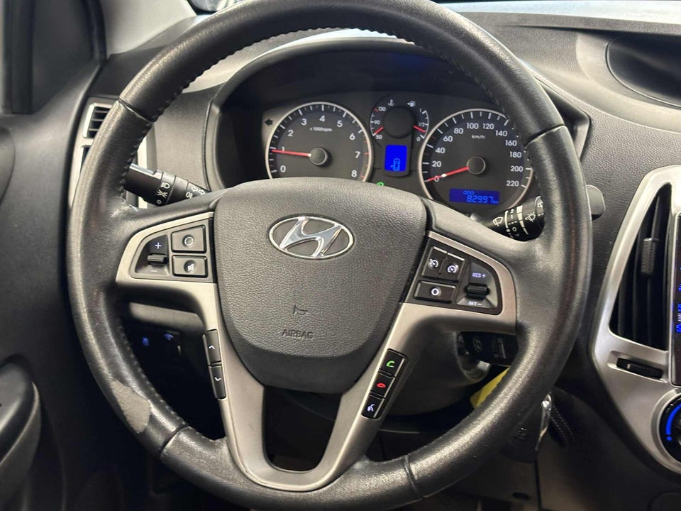 Hyundai i20 1,25 Classic XTR 5d