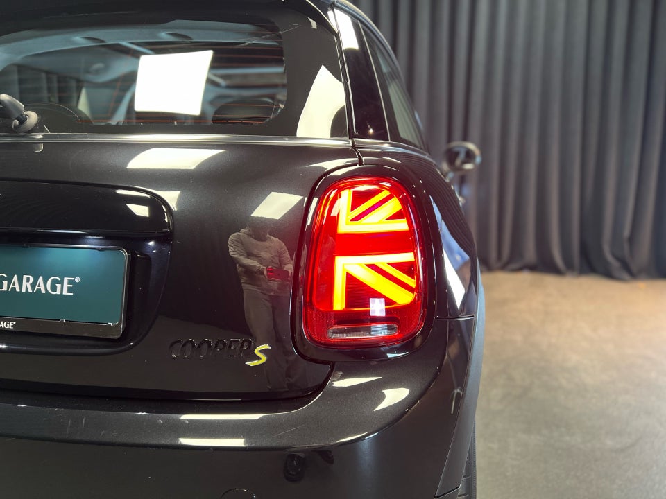 MINI Cooper SE Classic Trim 3d