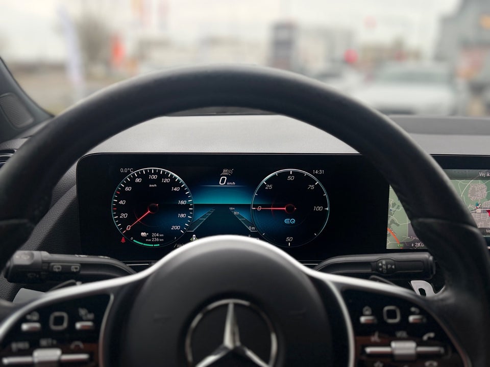 Mercedes EQA250 Progressive 5d
