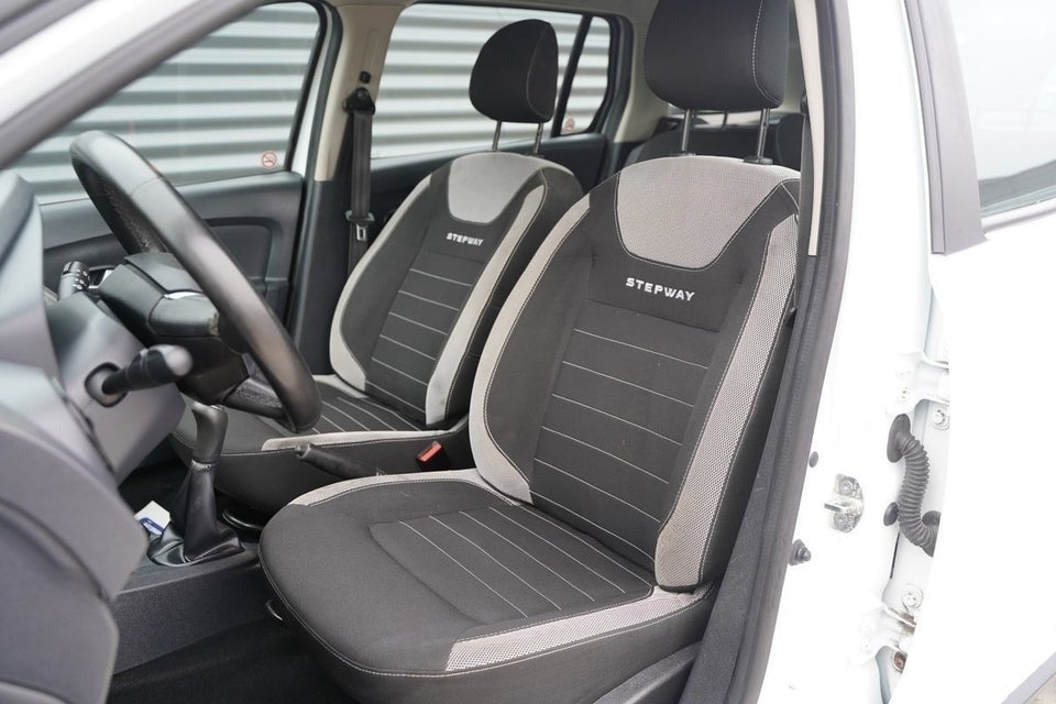 Dacia Logan 1,5 dCi 95 Essential MCV 5d