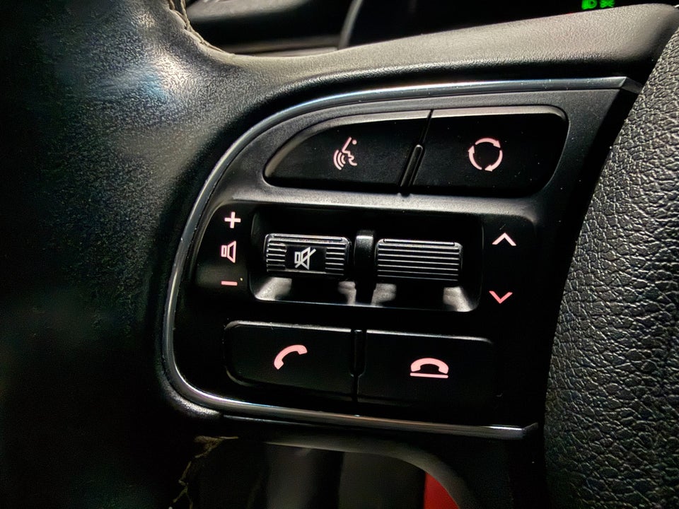 Kia e-Niro 64 Premium 5d