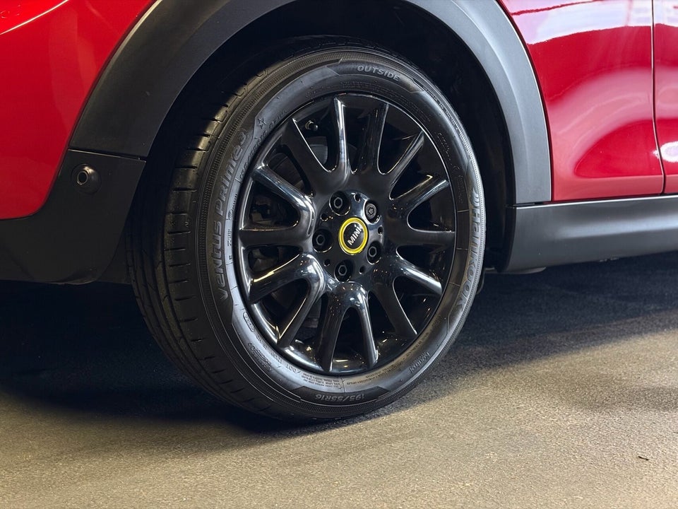 MINI Cooper SE Edition Premium Plus 3d