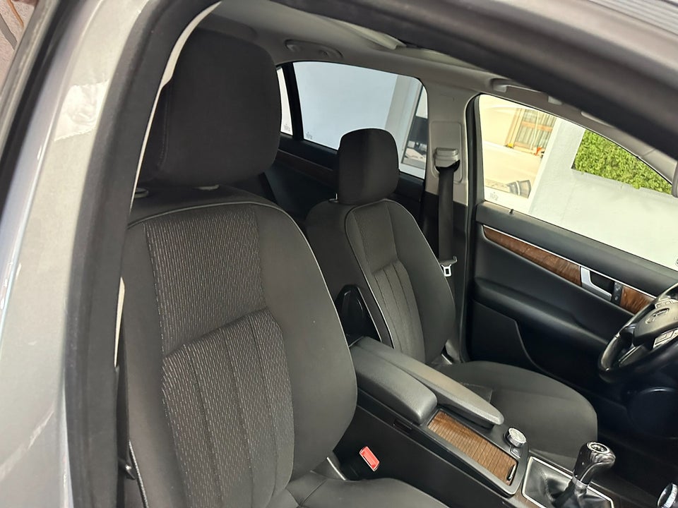 Mercedes C220 2,2 CDi Elegance BE 4d
