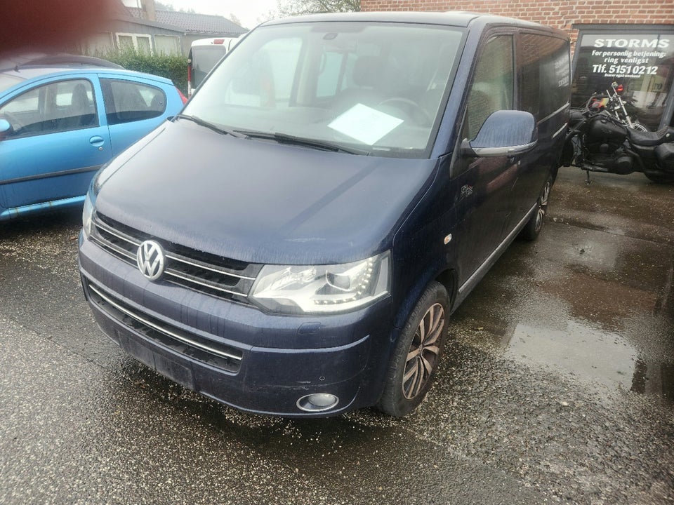 VW Multivan 2,0 TDi 140 Highline DSG kort