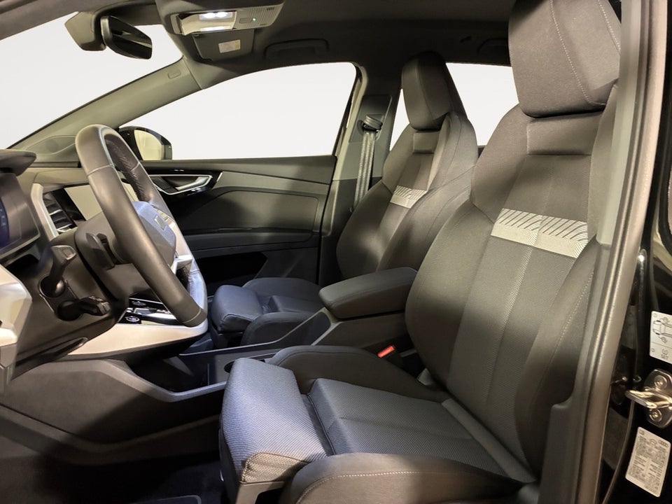 Audi Q4 e-tron 45 Progress Advanced 5d