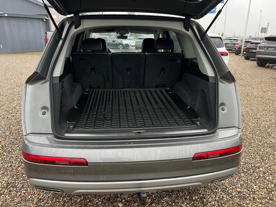 Audi Q7 3,0 TDi 272 quattro Tiptr. 5d