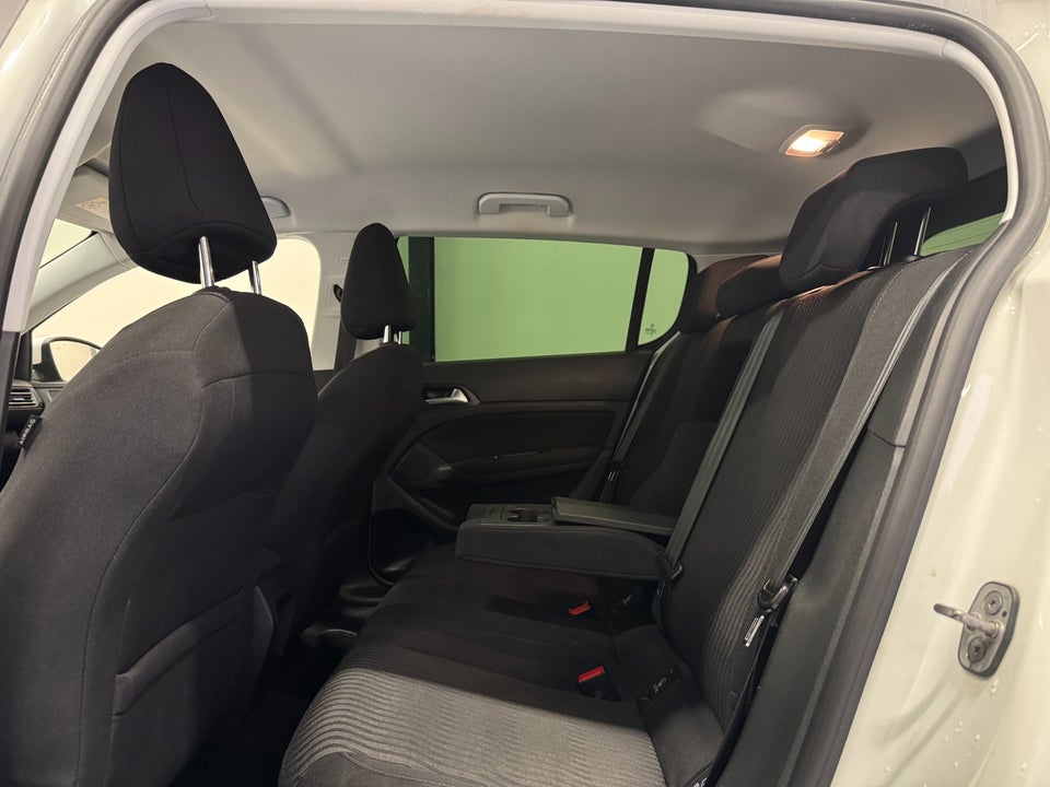 Peugeot 308 1,6 HDi 92 Active 5d