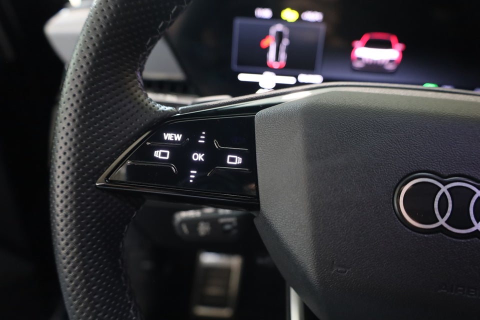 Audi Q6 e-tron Progress performance 5d
