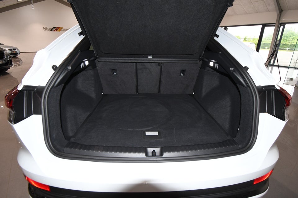 Audi Q4 e-tron 40 S-line Sportback 5d