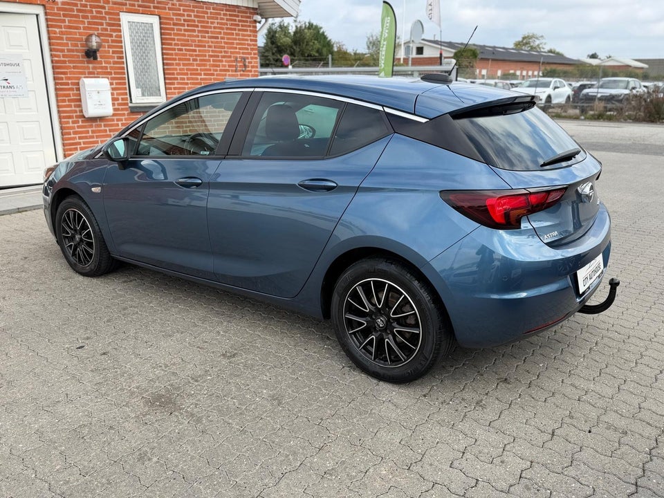 Opel Astra 1,0 T 105 Enjoy 5d