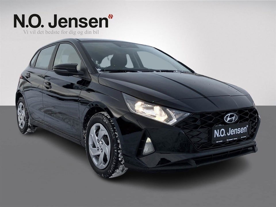 Hyundai i20 1,0 T-GDi Essential DCT 5d