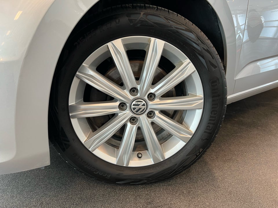 VW Touran 1,8 TSi 180 Highline DSG 7prs 5d